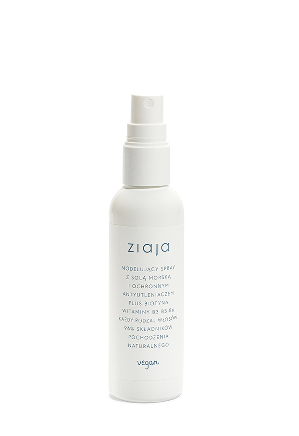 modelujący spray do włosów